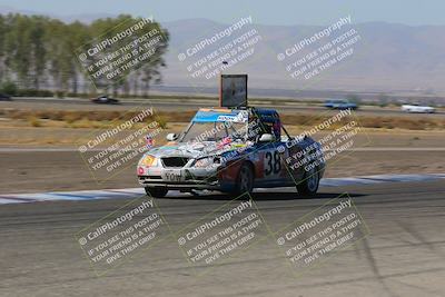 media/Oct-01-2022-24 Hours of Lemons (Sat) [[0fb1f7cfb1]]/10am (Front Straight)/